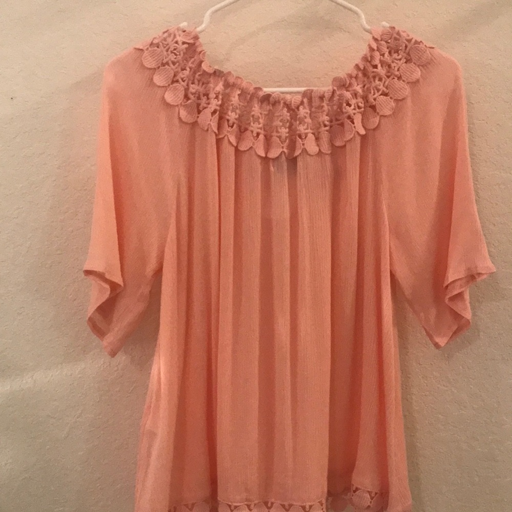 Pink blouse - Picture 3 of 6